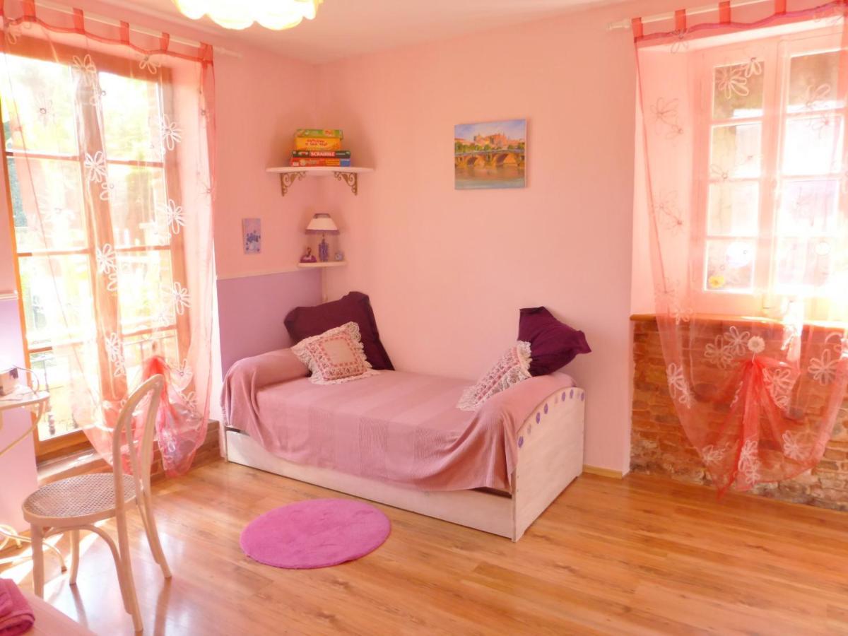 La Chambre D'Hote Au Gre Du Temps Montlaur  ภายนอก รูปภาพ